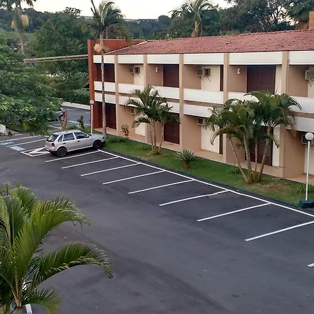 Hotel Lago Azul Louveira Exterior photo